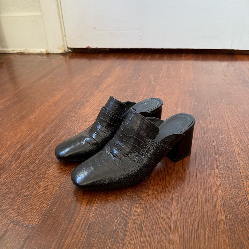 Freda Salvador Black Croc-Patterned Mules